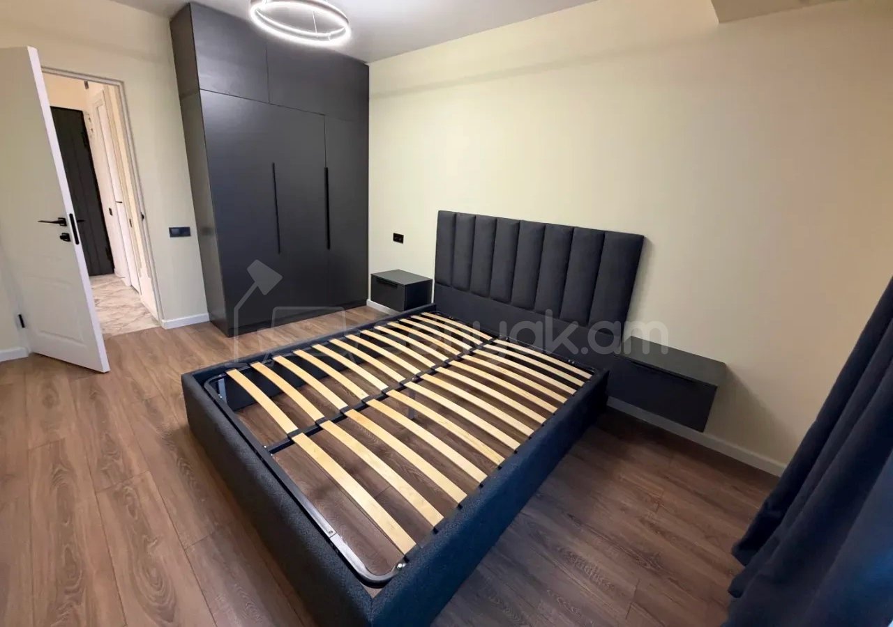 3 Սենյականոց Բնակարան, 63քմ, 5/14 հարկ, Դիզայներական Վերանորոգված