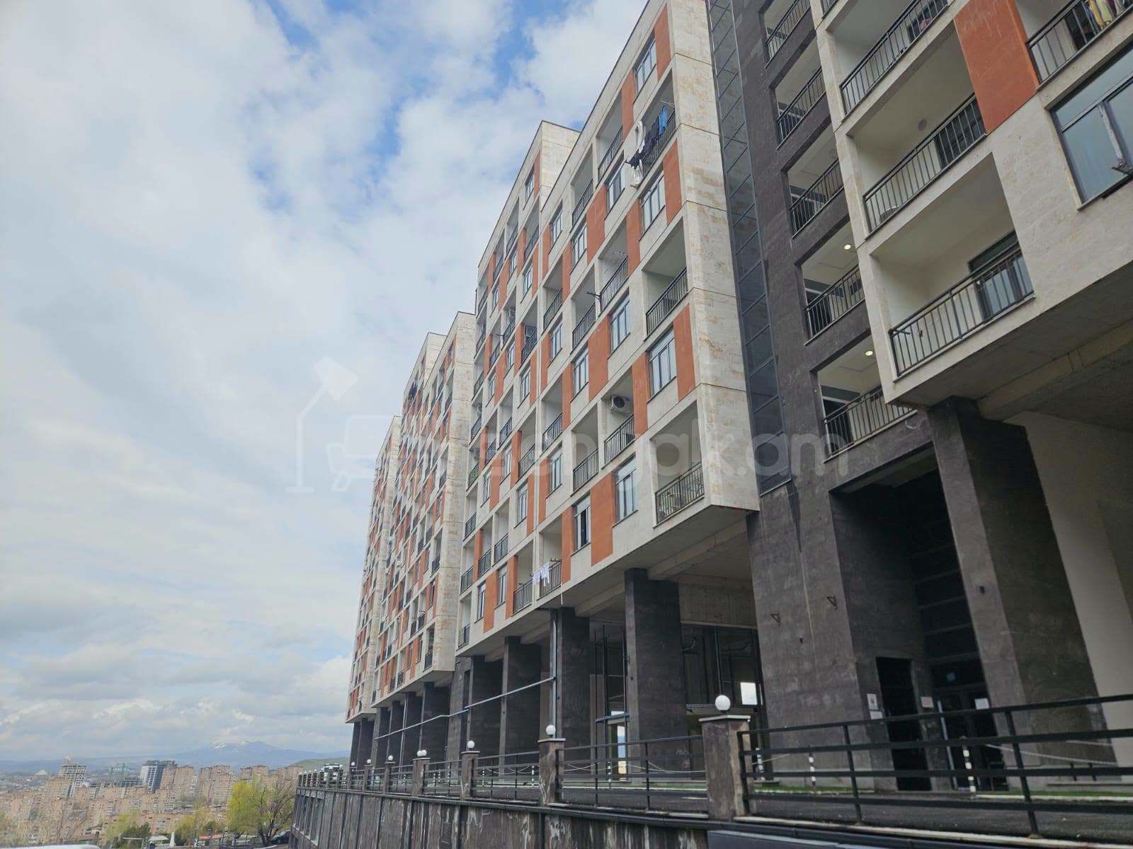 3 Սենյականոց Բնակարան Նորակառույցում, 56քմ, 4/7 հարկ, Կապիտալ Վերանորոգված