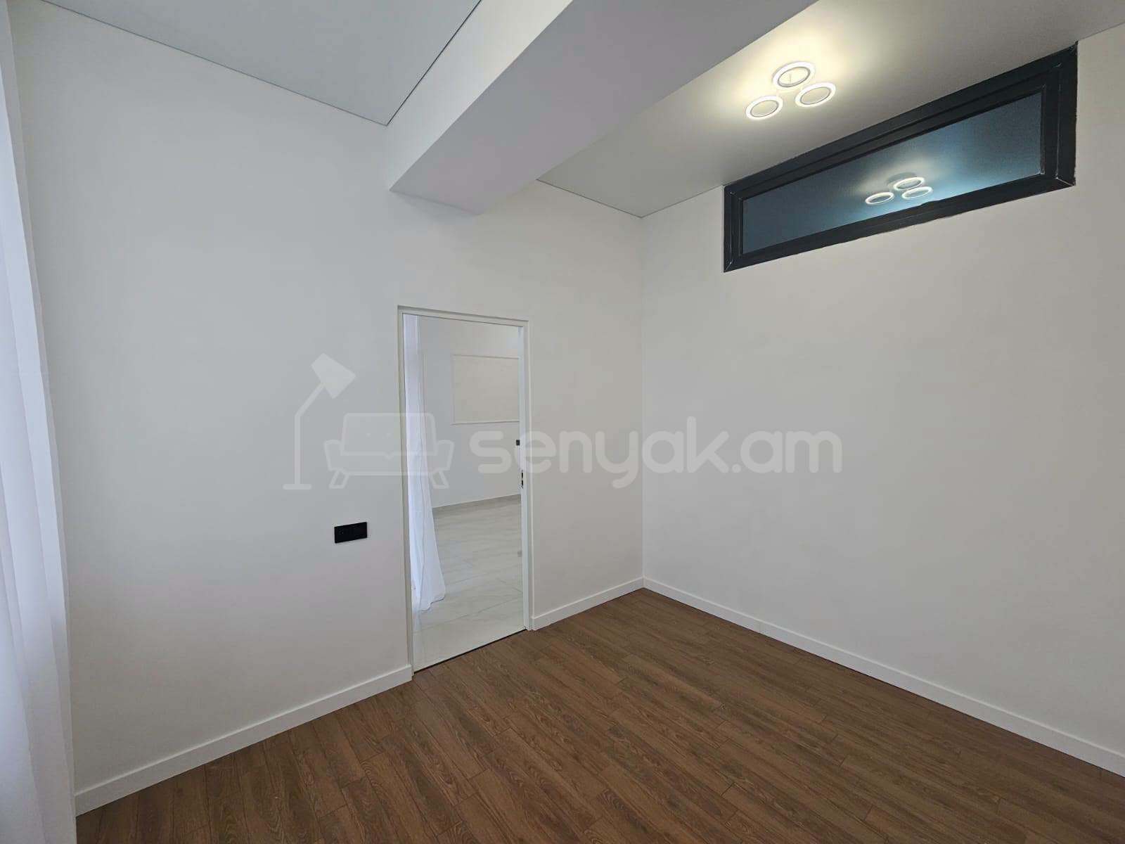 3 Սենյականոց Բնակարան Նորակառույցում, 56քմ, 4/7 հարկ, Կապիտալ Վերանորոգված