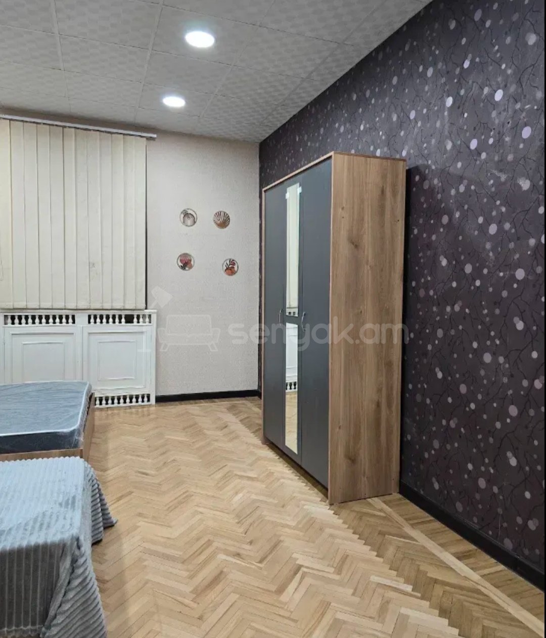 3 Սենյականոց Բնակարան Քարե Շենքում, 100քմ, 1/5 հարկ, Կապիտալ Վերանորոգված