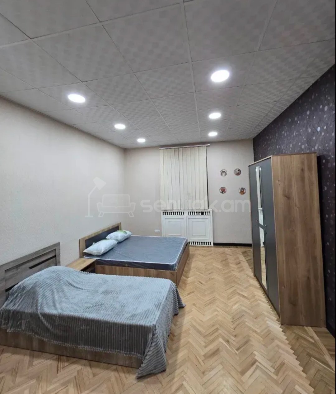 3 Սենյականոց Բնակարան Քարե Շենքում, 100քմ, 1/5 հարկ, Կապիտալ Վերանորոգված