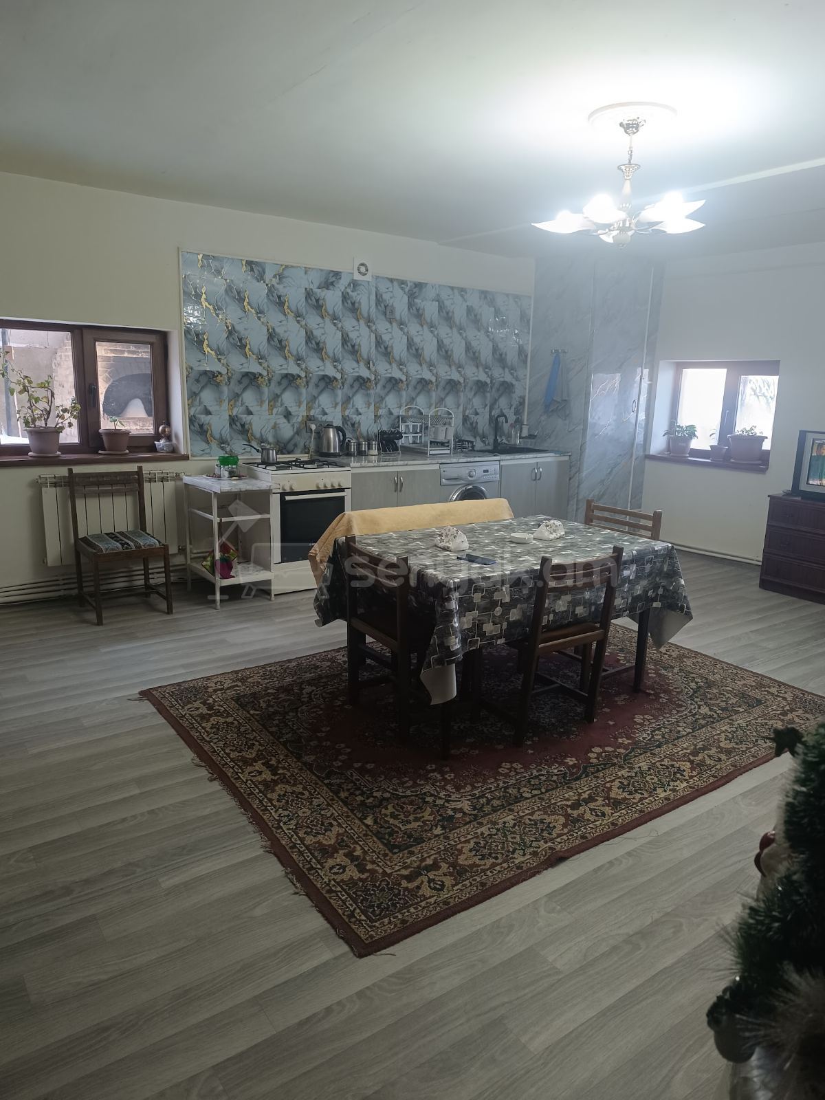 6 Սենյականոց Սեփական Տուն, 300քմ, Կապիտալ Վերանորոգված, Ավտոտնակով