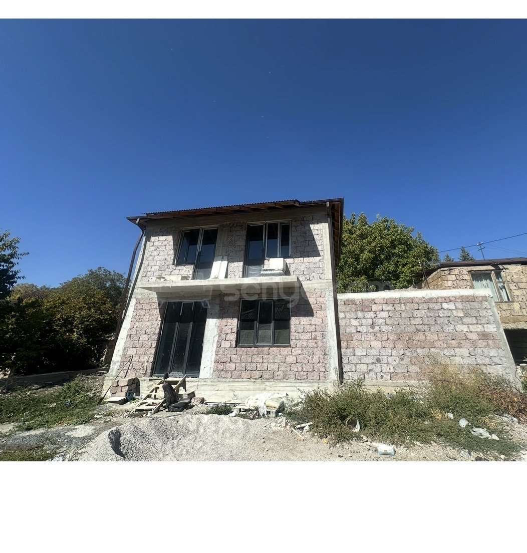 5 Սենյականոց Սեփական Տուն, 116քմ, Նորմալ Վիճակում, Ավտոտնակով