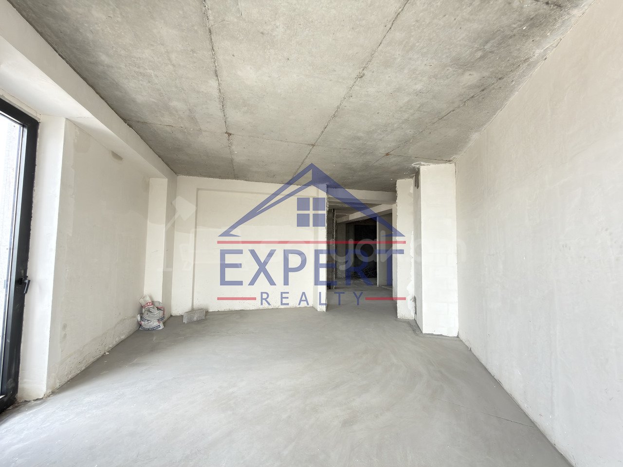 5 Սենյականոց Բնակարան Նորակառույցում, 215քմ, 11/12 հարկ, Զրոյական Վիճակում