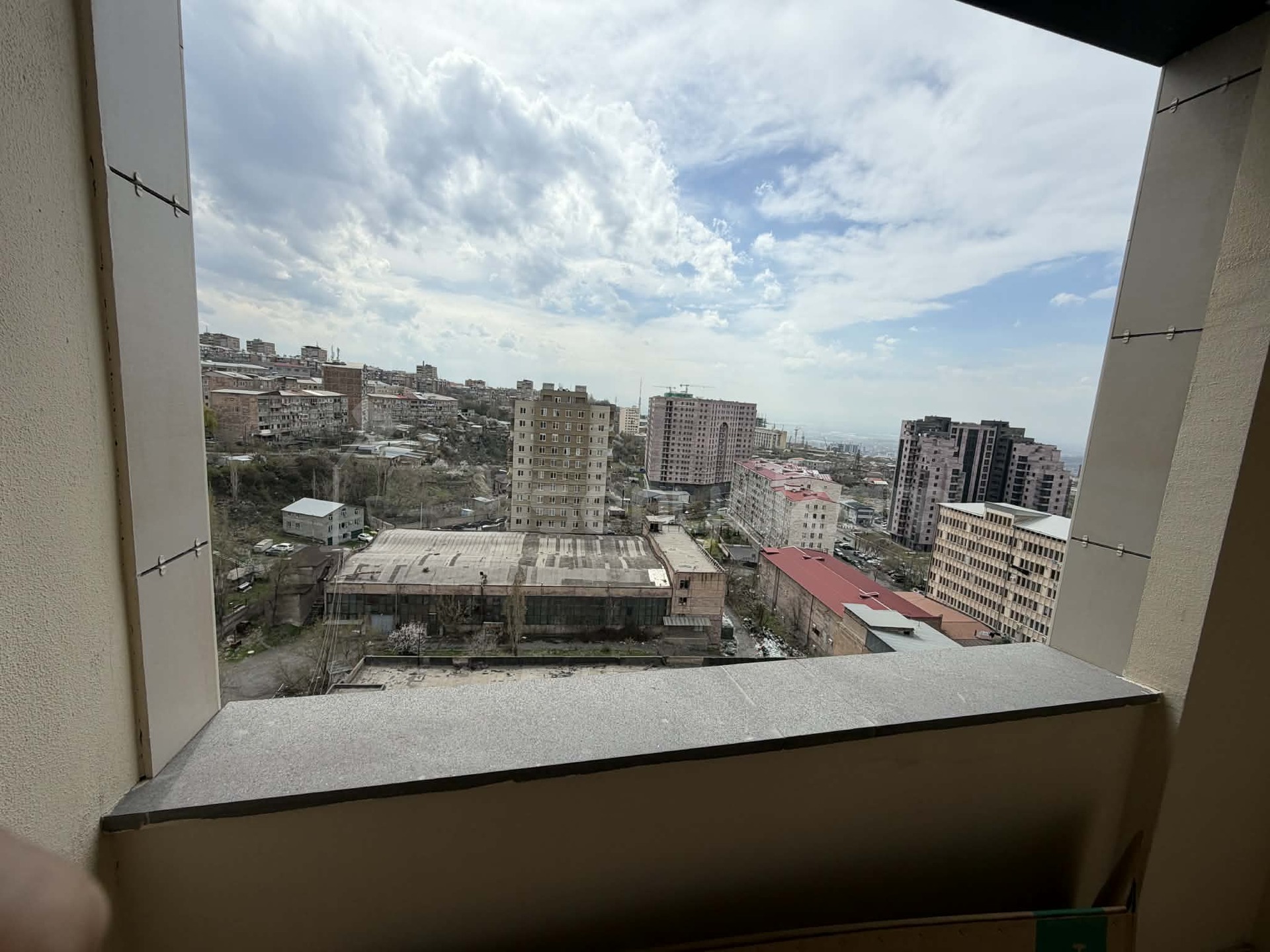 2 Սենյականոց Բնակարան Նորակառույցում, 55քմ, 13/15 հարկ, Կապիտալ Վերանորոգված, Կահավորված, Արևկող