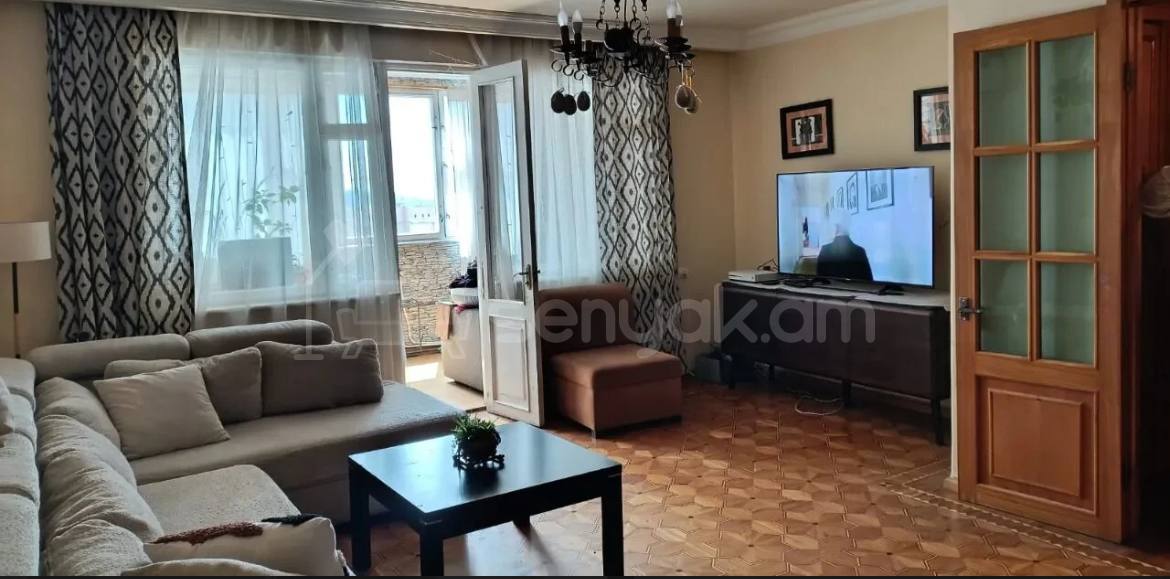 4 Սենյականոց Բնակարան, 92քմ, 8/16 հարկ, Կոսմետիկ Վերանորոգված