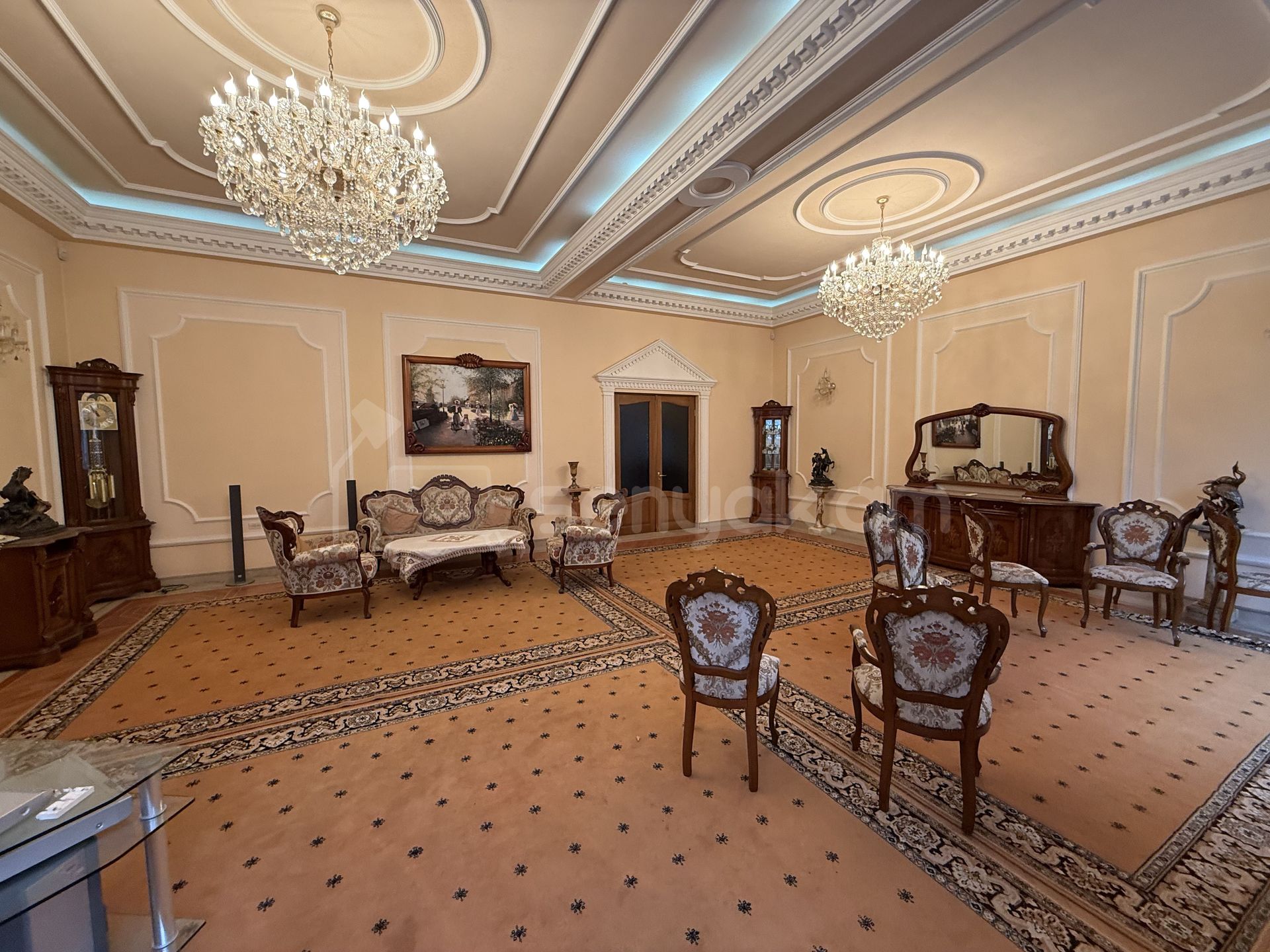 6 Սենյականոց Սեփական Տուն, 739քմ, Կապիտալ Վերանորոգված, Ավտոտնակով