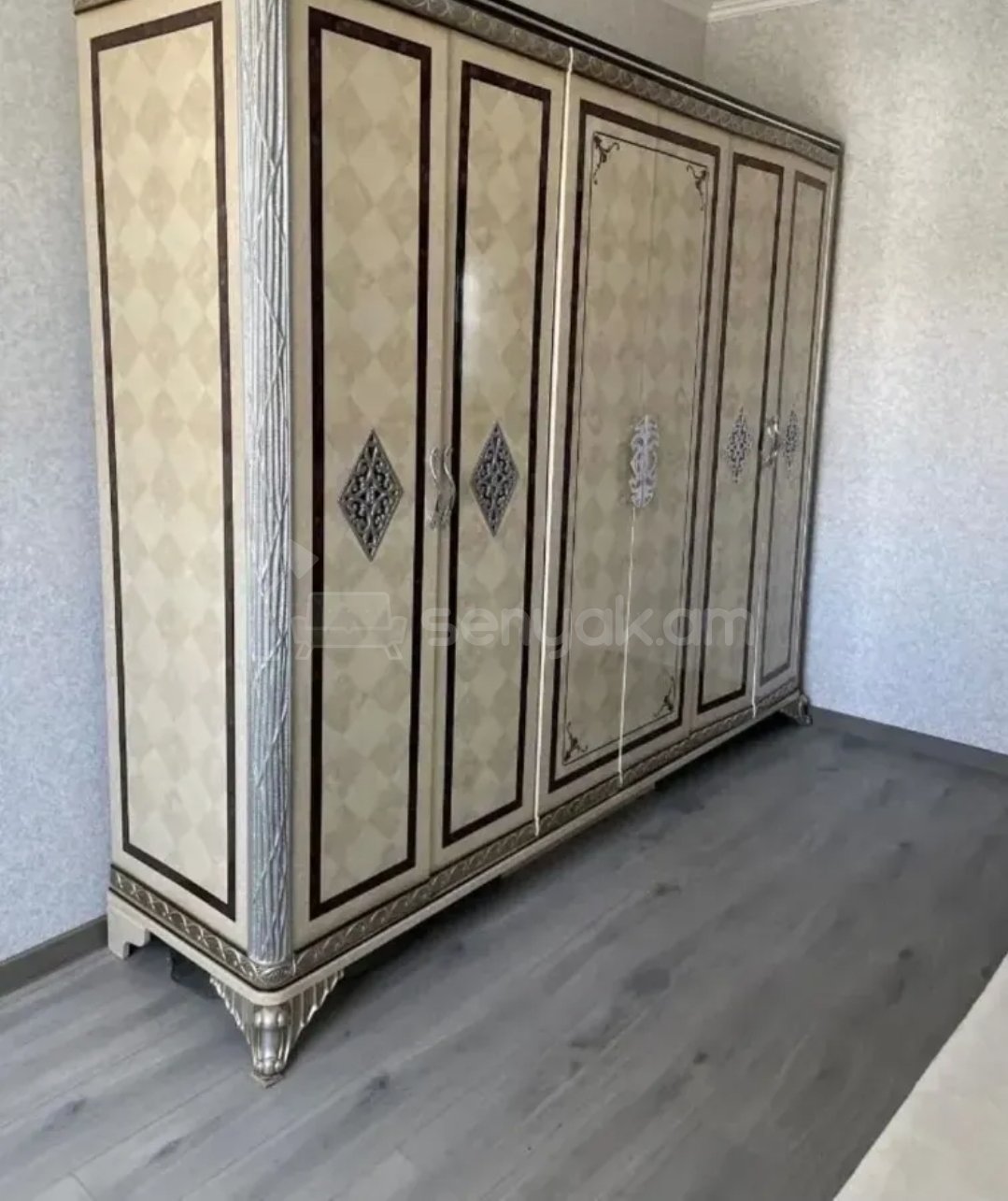 3 Սենյականոց Բնակարան, 80քմ, 7/9 հարկ, Կապիտալ Վերանորոգված, Կահավորված, Արևկող