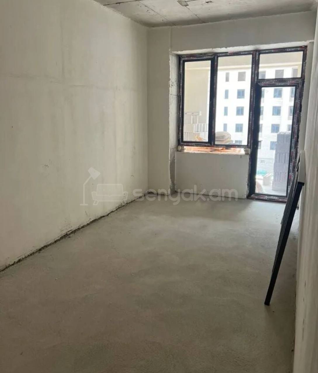 4 Սենյականոց Բնակարան, 113քմ, 4/16 հարկ, Զրոյական Վիճակում