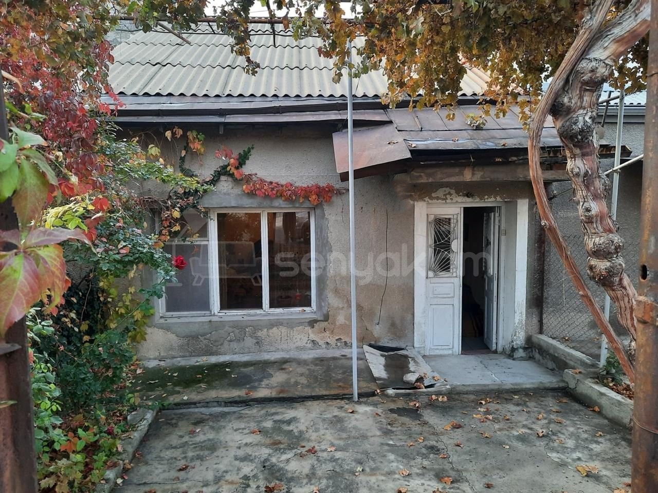 5 Սենյականոց Սեփական Տուն, 110քմ, Կոսմետիկ Վերանորոգված