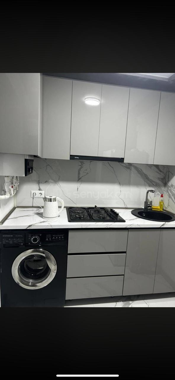 2 Սենյականոց Բնակարան Քարե Շենքում, 50քմ, 4/5 հարկ, Դիզայներական Վերանորոգված, Կահավորված