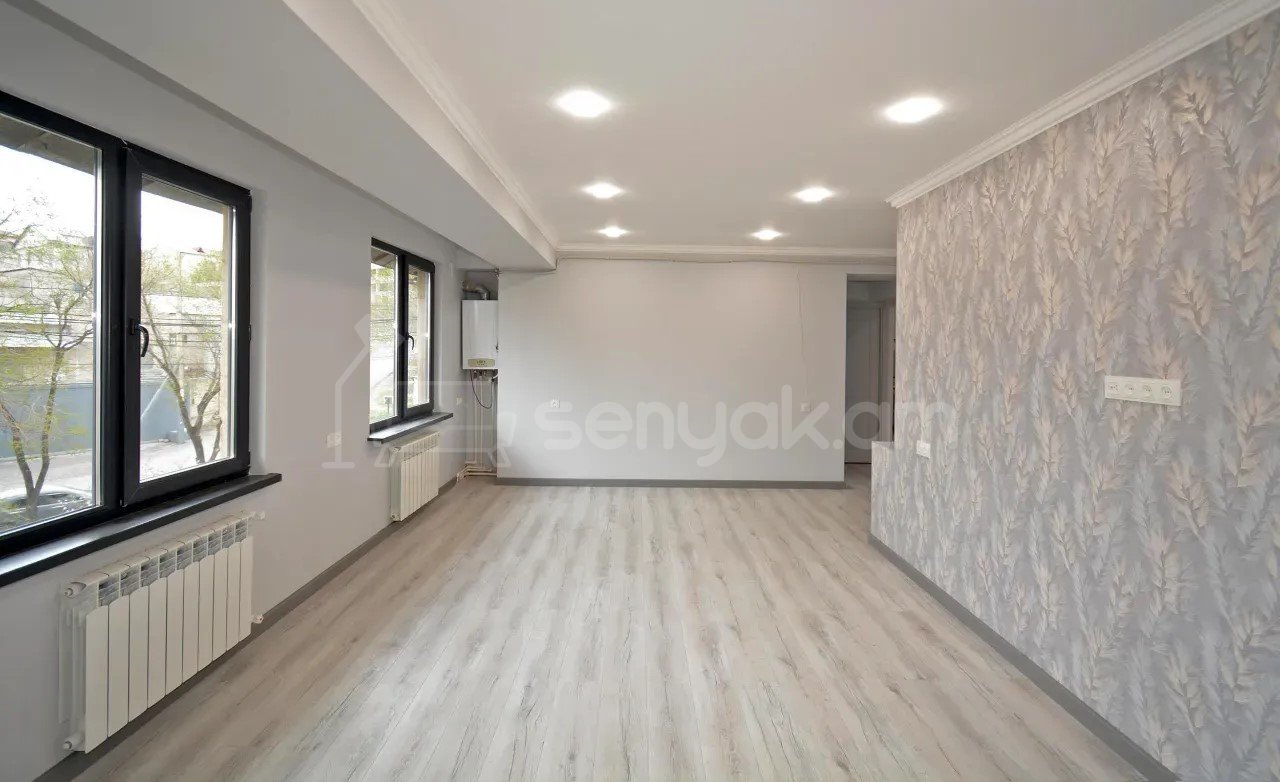 3 Սենյականոց Բնակարան, 88քմ, 3/14 հարկ, Կապիտալ Վերանորոգված