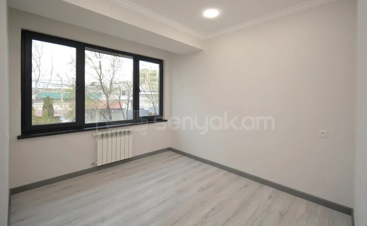 3 Սենյականոց Բնակարան, 88քմ, 3/14 հարկ, Կապիտալ Վերանորոգված