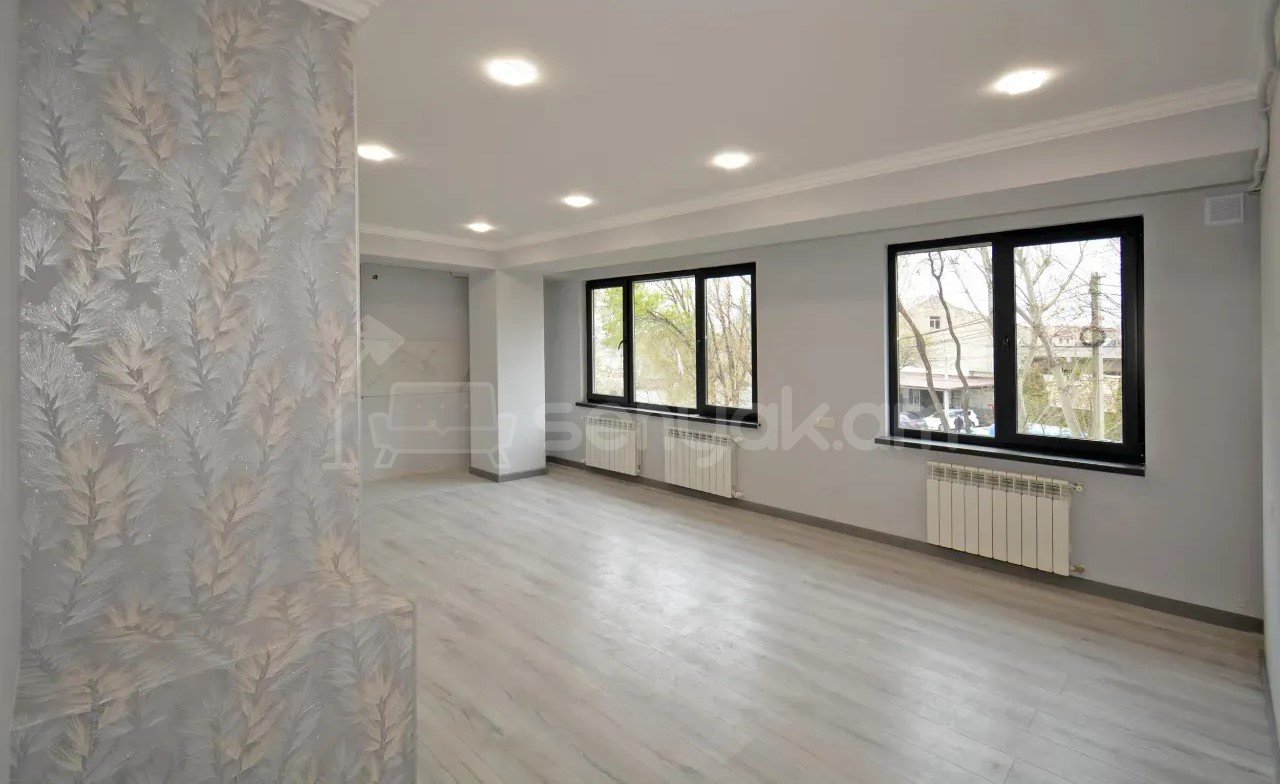 3 Սենյականոց Բնակարան, 88քմ, 3/14 հարկ, Կապիտալ Վերանորոգված