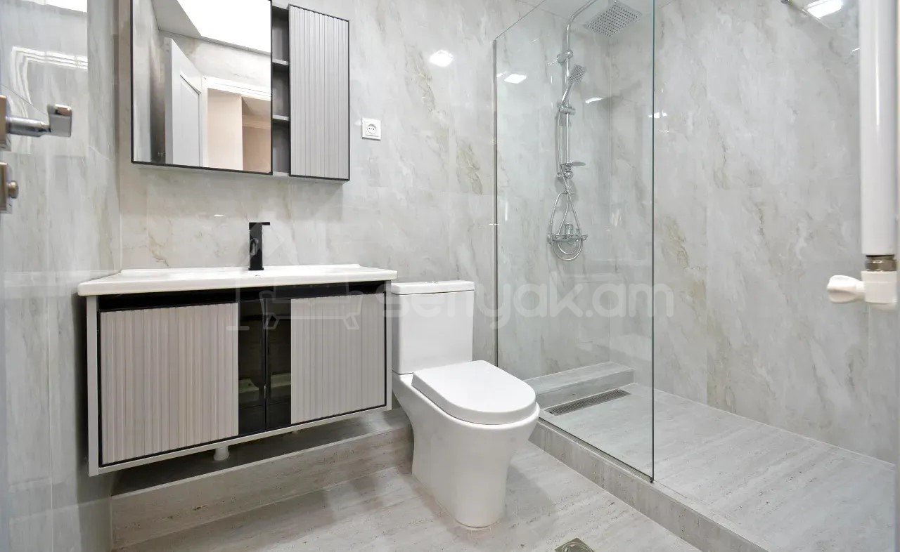 3 Սենյականոց Բնակարան, 88քմ, 3/14 հարկ, Կապիտալ Վերանորոգված