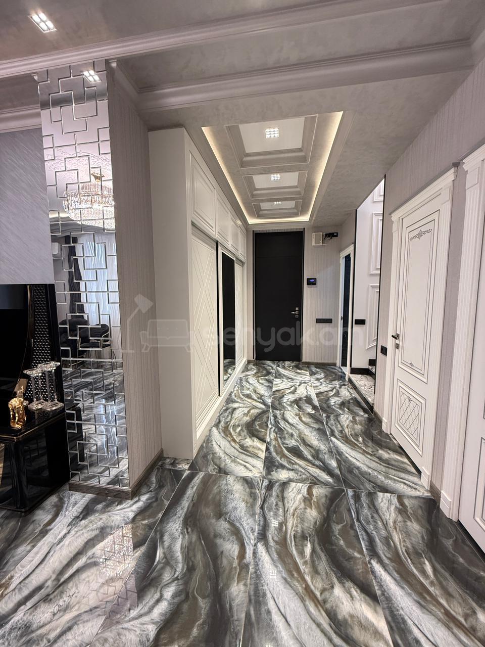 5 Սենյականոց Շքեղ Առանձնատուն, 220քմ, Լողավազանով, Ավտոտնակով