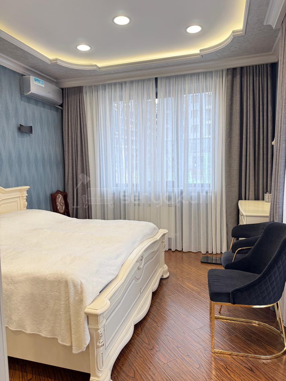 5 Սենյականոց Շքեղ Առանձնատուն, 220քմ, Լողավազանով, Ավտոտնակով