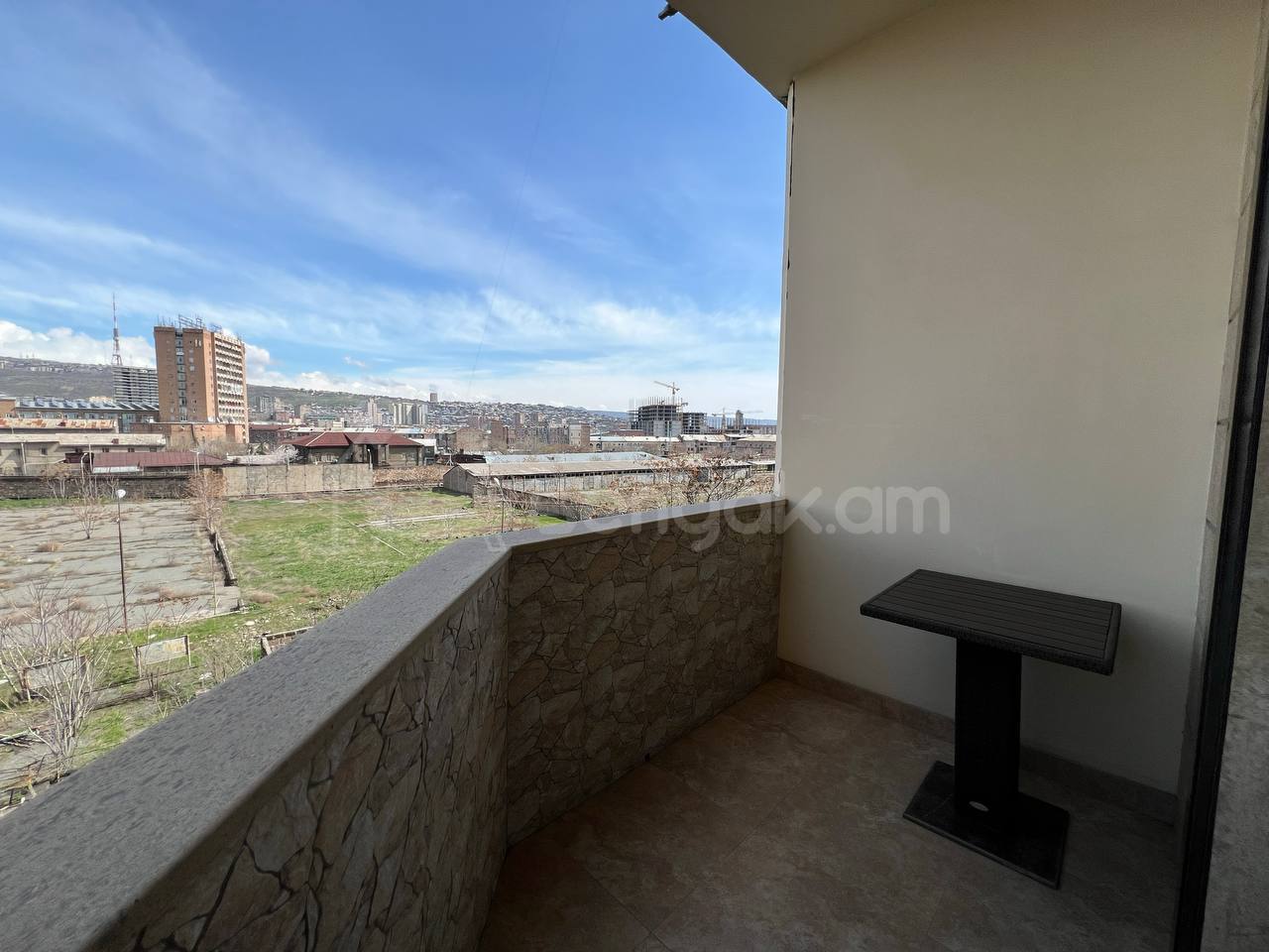 3 Սենյականոց Բնակարան Նորակառույցում, 130քմ, 3/10 հարկ, Կապիտալ Վերանորոգված, Կահավորված, Արևկող