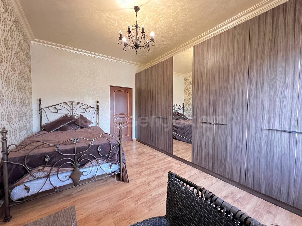 3 Սենյականոց Բնակարան Նորակառույցում, 130քմ, 3/10 հարկ, Կապիտալ Վերանորոգված, Կահավորված, Արևկող