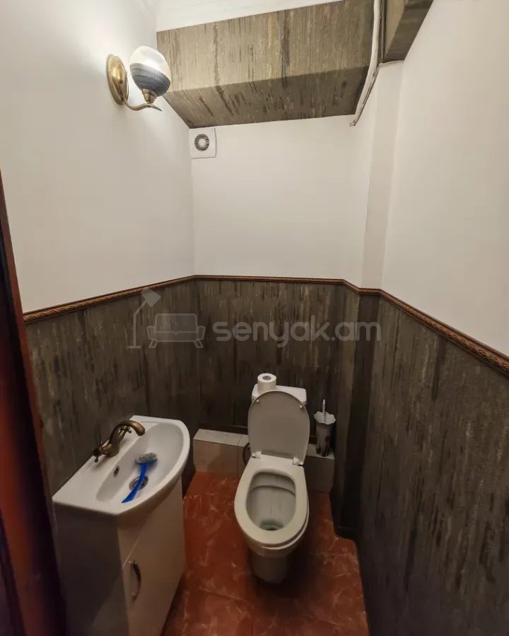 3 Սենյականոց Բնակարան, 70քմ, 8/14 հարկ, Նորմալ Վիճակում, Կահավորված