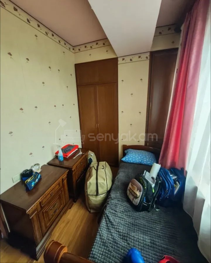 3 Սենյականոց Բնակարան, 70քմ, 8/14 հարկ, Նորմալ Վիճակում, Կահավորված