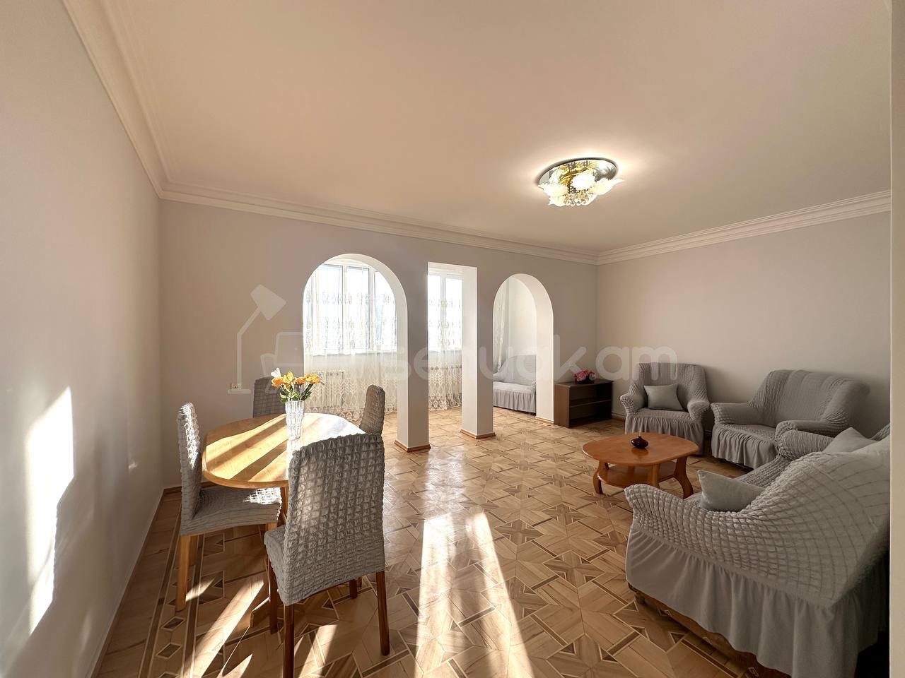 4 Սենյականոց Բնակարան, 126քմ, 5/12 հարկ, Կապիտալ Վերանորոգված, Մասամբ Կահավորված, Արևկող