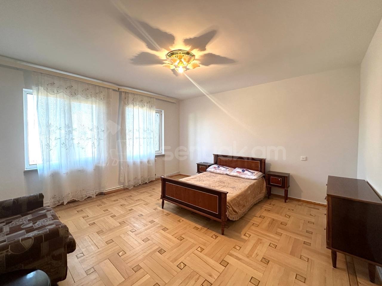 4 Սենյականոց Բնակարան, 126քմ, 5/12 հարկ, Կապիտալ Վերանորոգված, Մասամբ Կահավորված, Արևկող