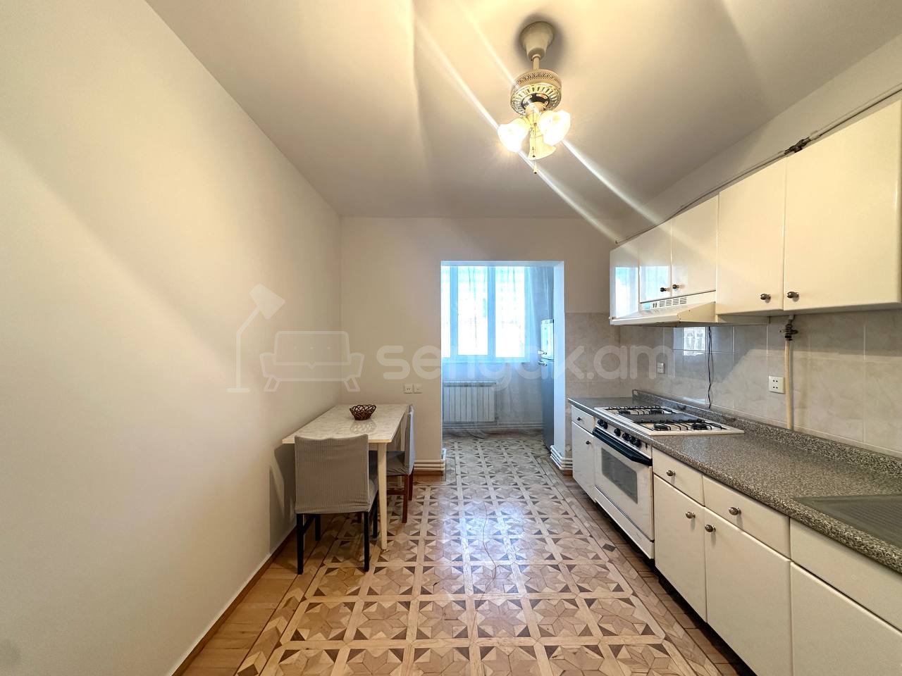 4 Սենյականոց Բնակարան, 126քմ, 5/12 հարկ, Կապիտալ Վերանորոգված, Մասամբ Կահավորված, Արևկող