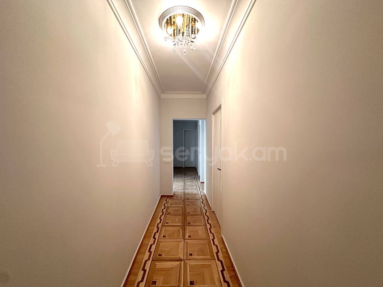 4 Սենյականոց Բնակարան, 126քմ, 5/12 հարկ, Կապիտալ Վերանորոգված, Մասամբ Կահավորված, Արևկող