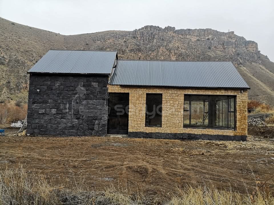 Բնակելի Նշանակության Հողատարածք, 1800քմ, Խմելու Ջրով, Էլեկտրականությամբ