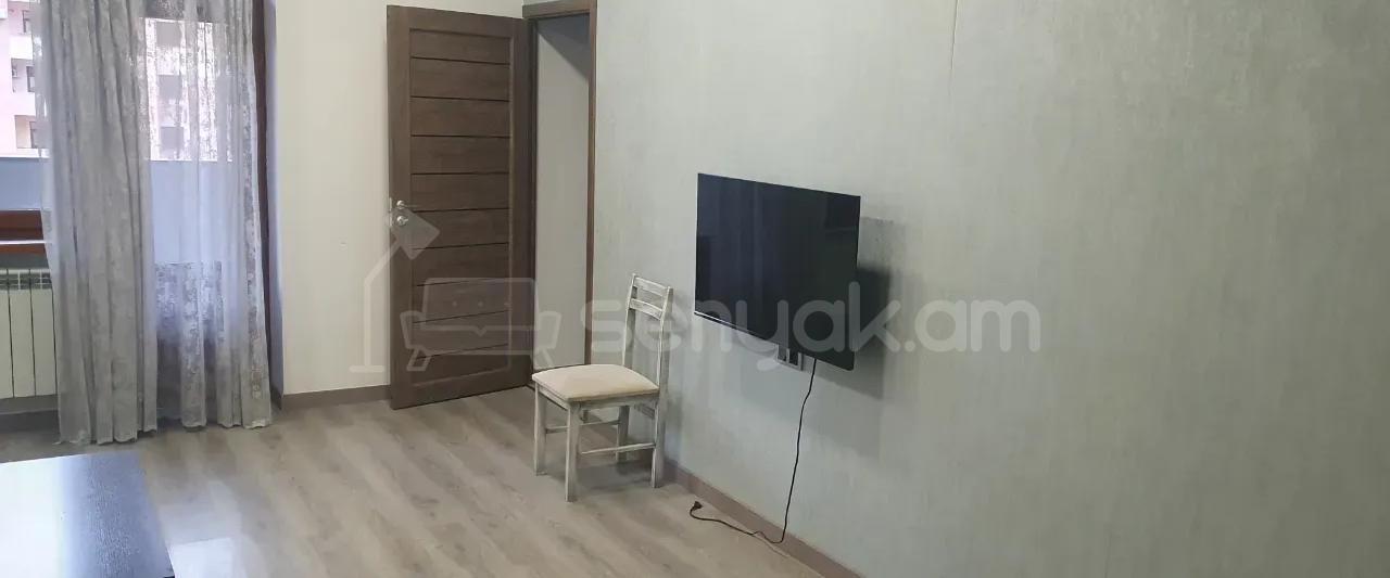 3 Սենյականոց Բնակարան Նորակառույցում, 72քմ, 6/12 հարկ, Կապիտալ Վերանորոգված, Կահավորված, Արևկող