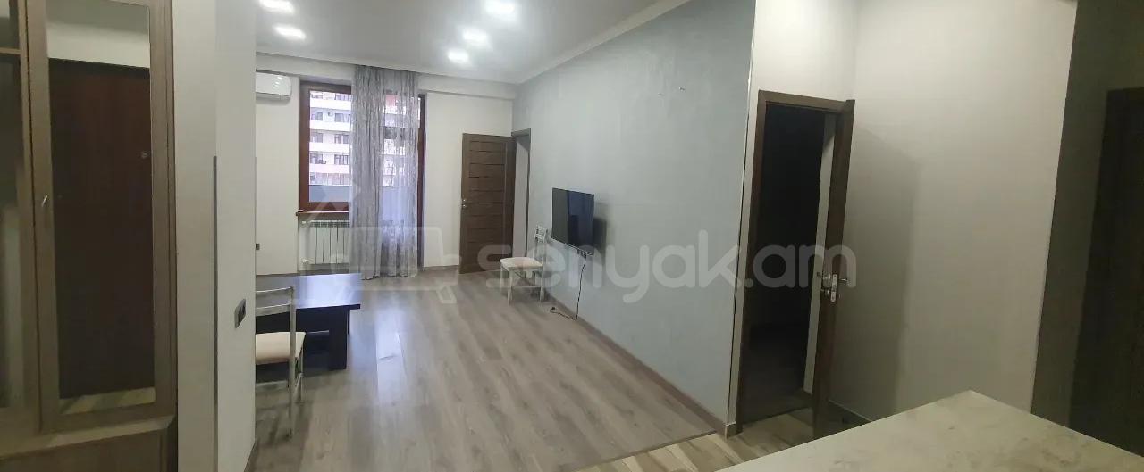 3 Սենյականոց Բնակարան Նորակառույցում, 72քմ, 6/12 հարկ, Կապիտալ Վերանորոգված, Կահավորված, Արևկող