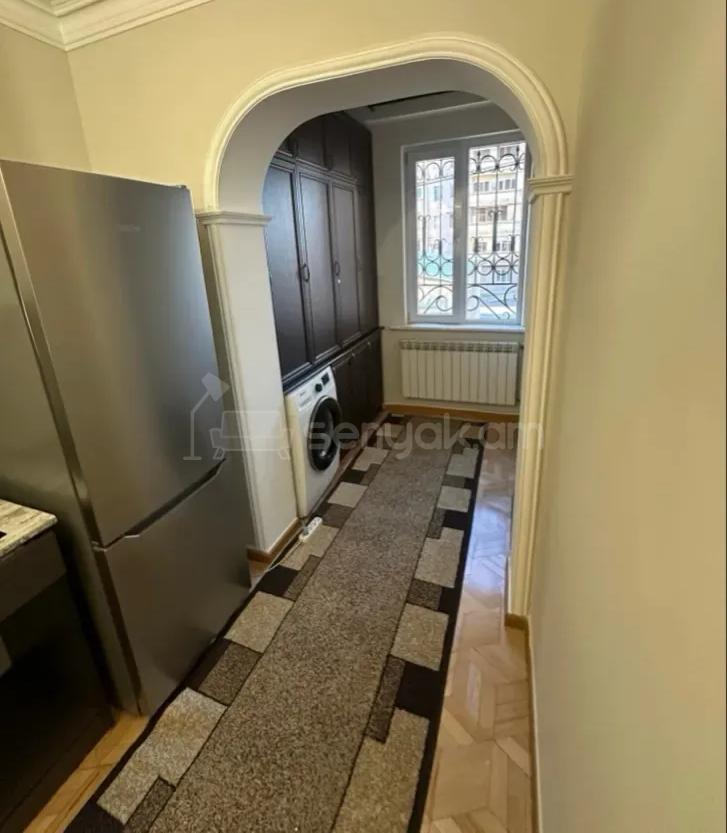 2 Սենյականոց Բնակարան, 60քմ, 2/9 հարկ, Կապիտալ Վերանորոգված, Կահավորված, Արևկող