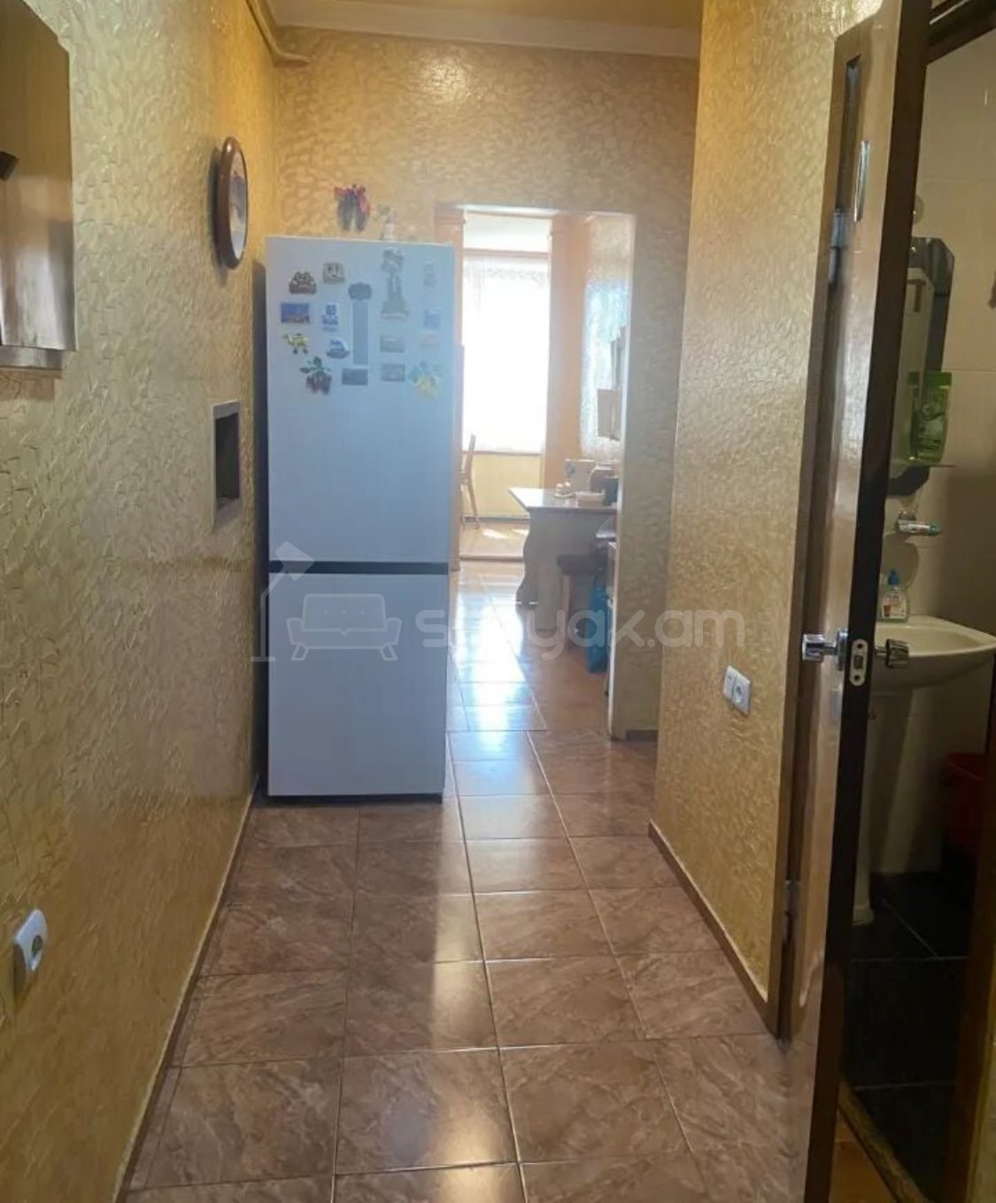 2 Սենյականոց Բնակարան Քարե Շենքում, 68քմ, 2/5 հարկ, Կապիտալ Վերանորոգված, Կահավորված, Արևկող