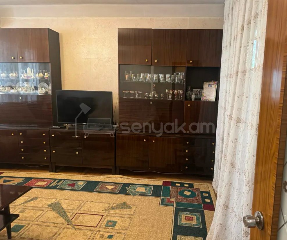 2 Սենյականոց Բնակարան Քարե Շենքում, 68քմ, 2/5 հարկ, Կապիտալ Վերանորոգված, Կահավորված, Արևկող