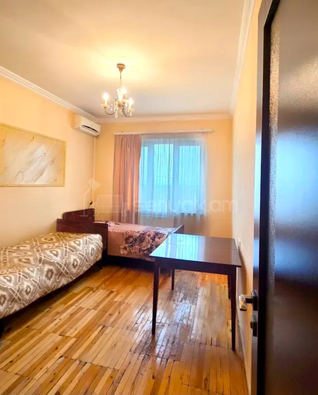 3 Սենյականոց Բնակարան, 80քմ, 8/9 հարկ, Նորմալ Վիճակում, Կահավորված, Արևկող