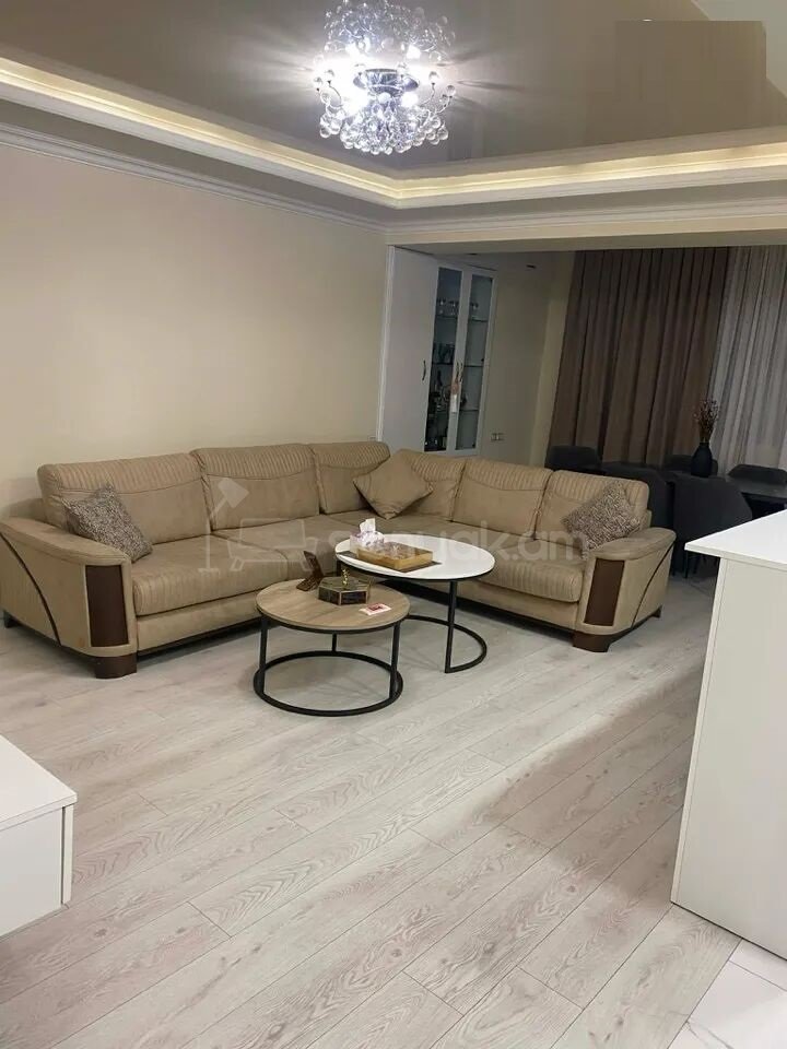 3 Սենյականոց Բնակարան, 100քմ, 9/16 հարկ, Կապիտալ Վերանորոգված