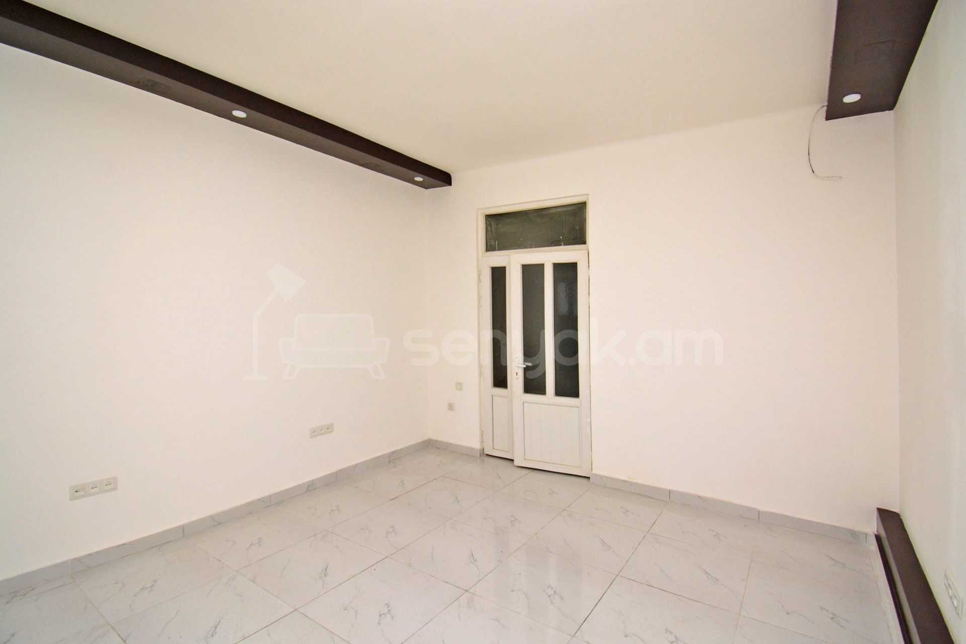 Առևտրի Տարածք, 86քմ, Կապիտալ Վերանորոգված