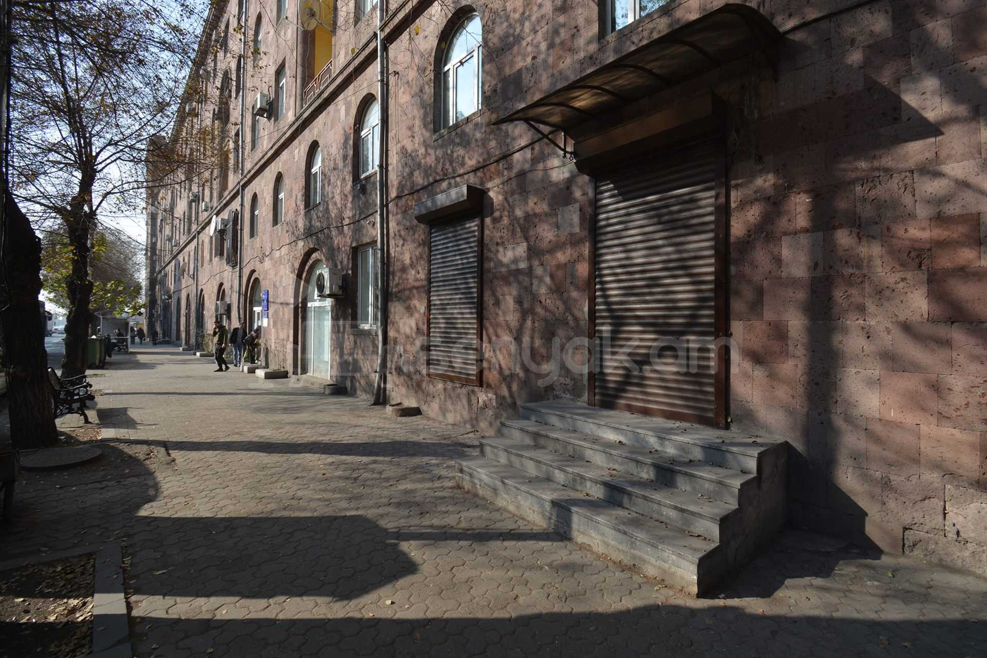 Առևտրի Տարածք, 86քմ, Կապիտալ Վերանորոգված