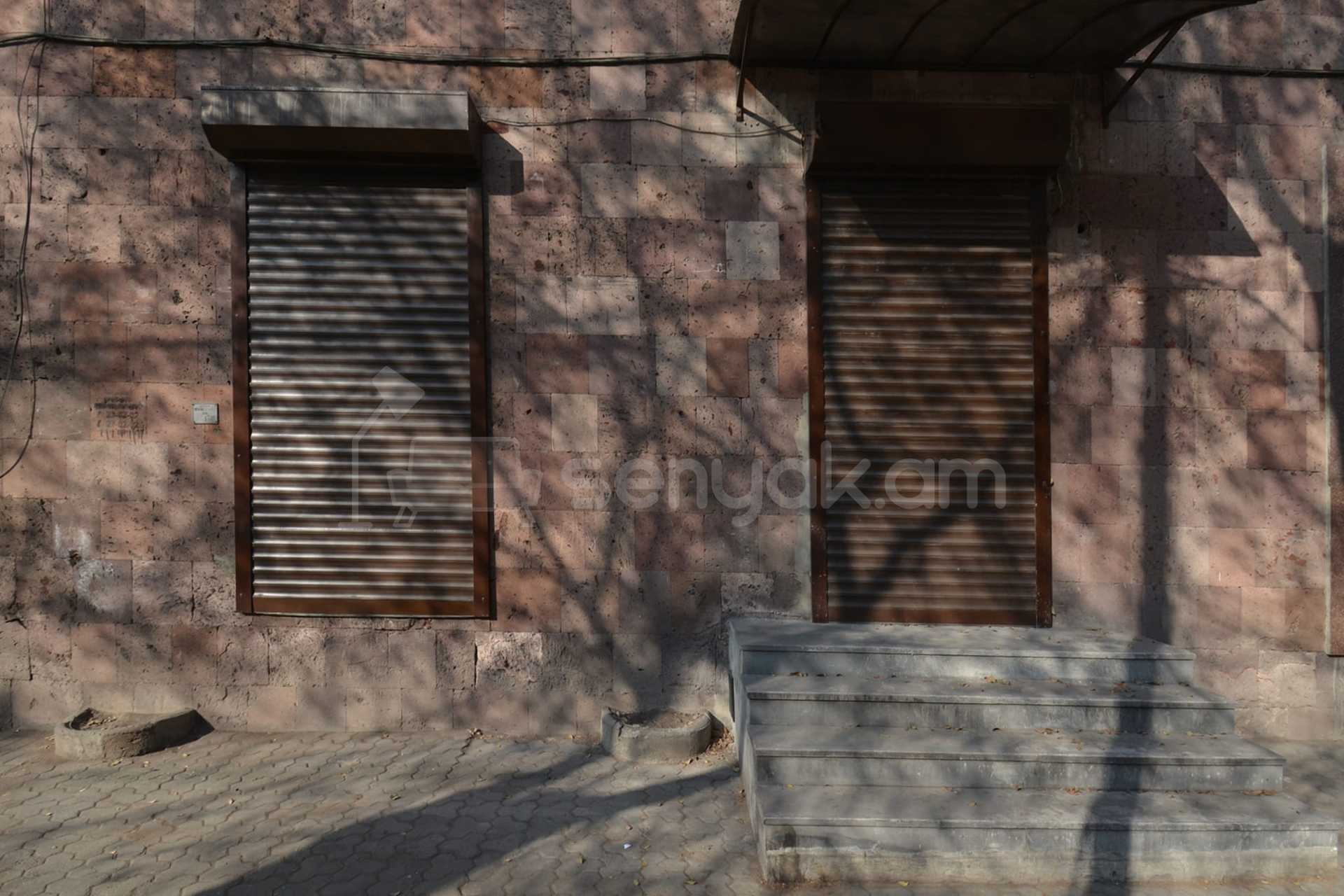 Առևտրի Տարածք, 86քմ, Կապիտալ Վերանորոգված