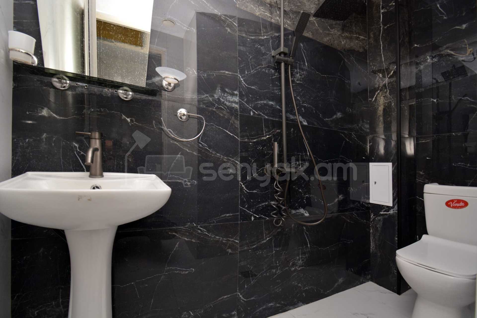 Առևտրի Տարածք, 86քմ, Կապիտալ Վերանորոգված