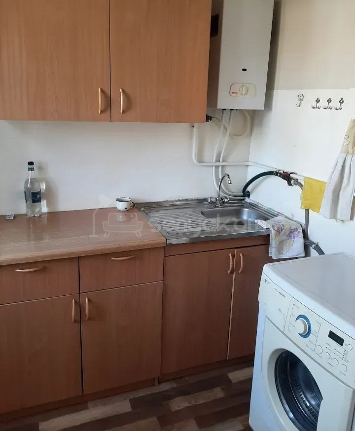 2 Սենյականոց Բնակարան, 51քմ, 5/5 հարկ, Կոսմետիկ Վերանորոգված