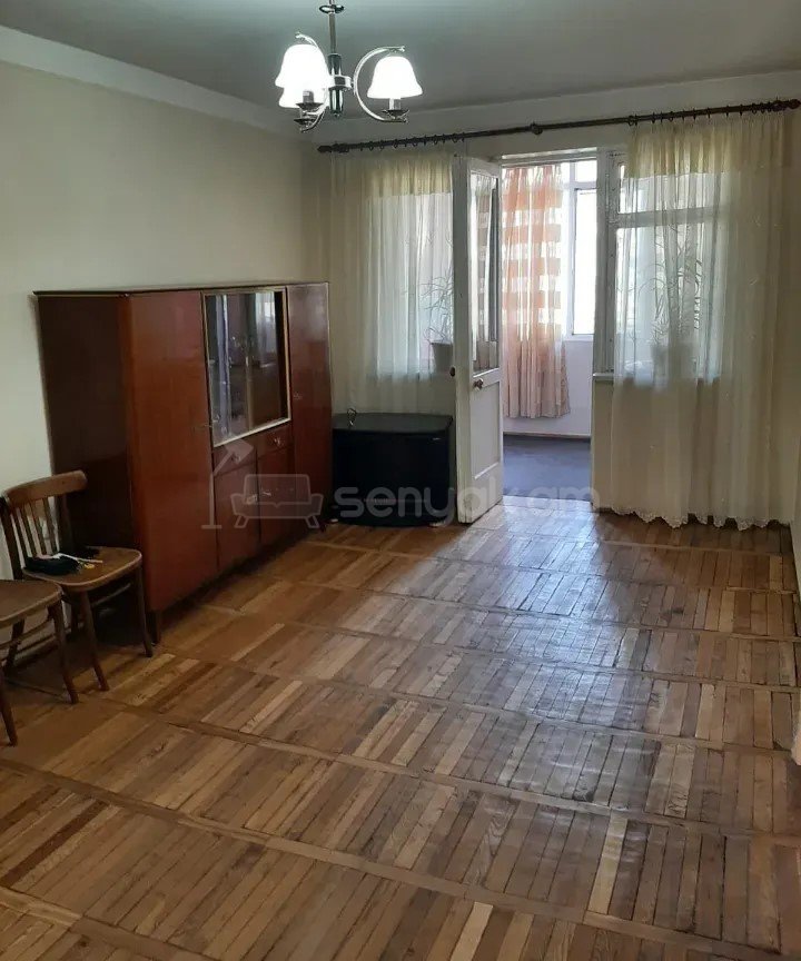 2 Սենյականոց Բնակարան, 51քմ, 5/5 հարկ, Կոսմետիկ Վերանորոգված