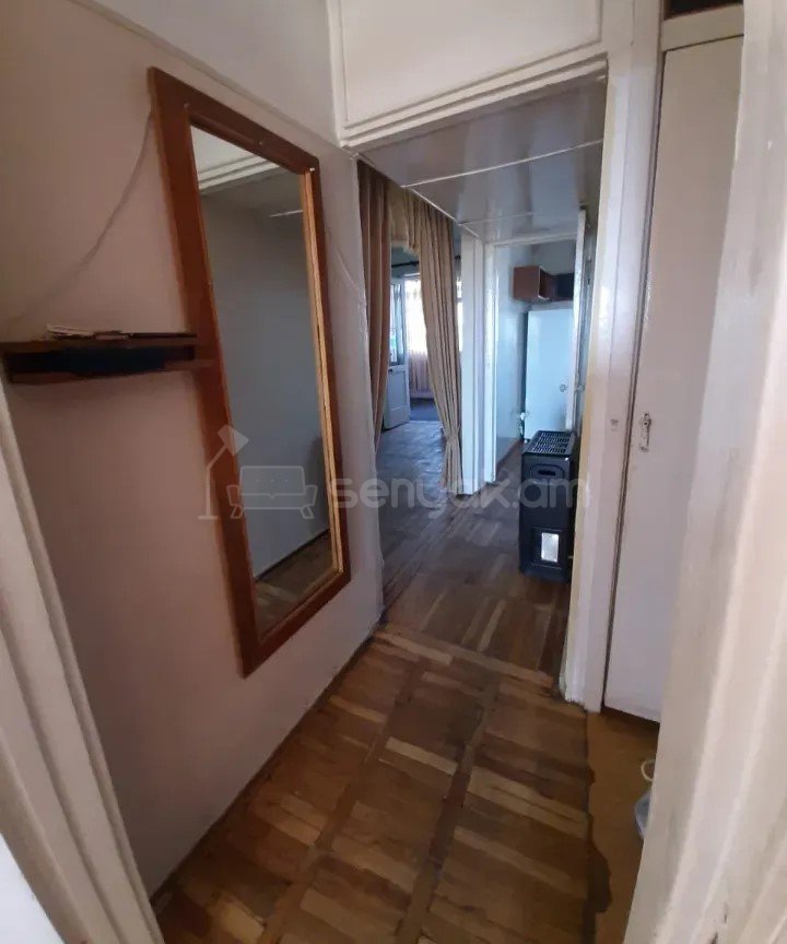 2 Սենյականոց Բնակարան, 51քմ, 5/5 հարկ, Կոսմետիկ Վերանորոգված