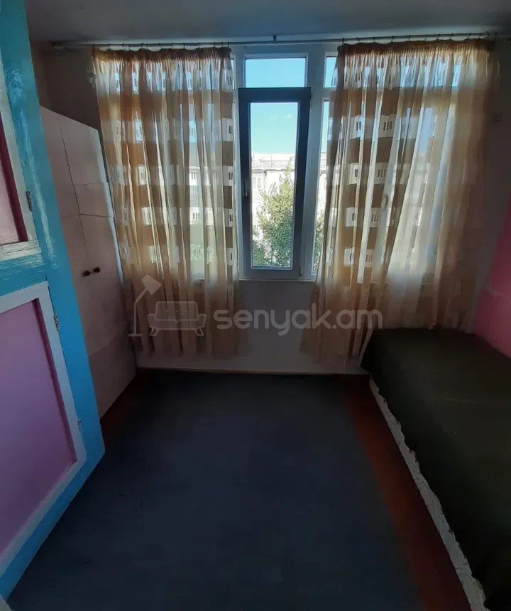 2 Սենյականոց Բնակարան, 51քմ, 5/5 հարկ, Կոսմետիկ Վերանորոգված