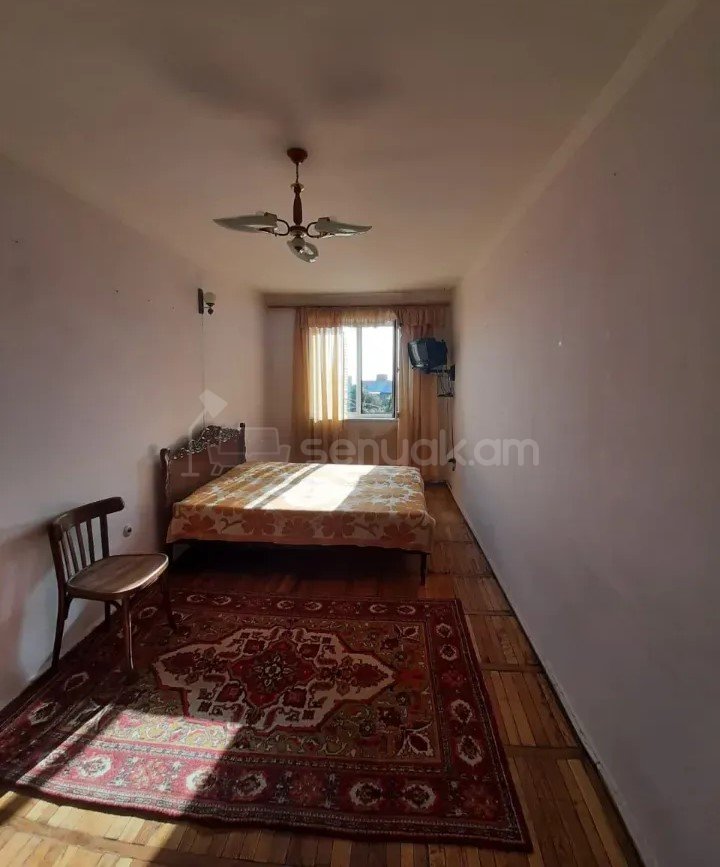 2 Սենյականոց Բնակարան, 51քմ, 5/5 հարկ, Կոսմետիկ Վերանորոգված