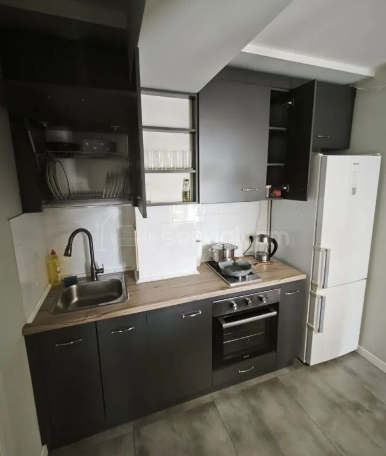 2 Սենյականոց Բնակարան, 43քմ, 8/11 հարկ, Կապիտալ Վերանորոգված, Կահավորված, Արևկող