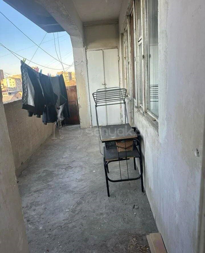 3 Սենյականոց Բնակարան, 73քմ, 6/9 հարկ, Պետական Վիճակում