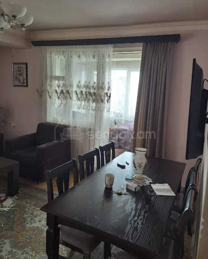 4 Սենյականոց Բնակարան, 83քմ, 13/14 հարկ, Նորմալ Վիճակում