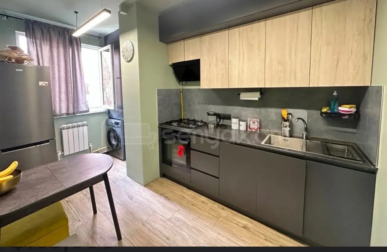 3 Սենյականոց Բնակարան, 68քմ, 2/12 հարկ, Կապիտալ Վերանորոգված